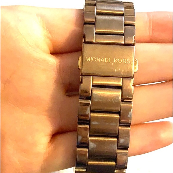 Michael Kors Rose Gold Watch main image 3
